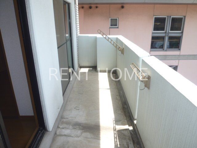 バルコニー　別タイプのお部屋の写真です