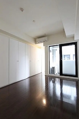 居室・リビング　☆明るい洋室☆