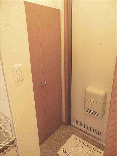 玄関　大きなシューズボックスもあります！