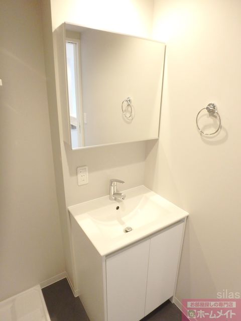 洗面設備　同仕様