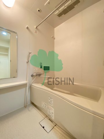 バス・シャワールーム　清潔感のある浴室です！