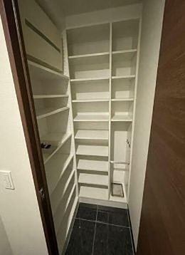 収納　※同仕様写真含む