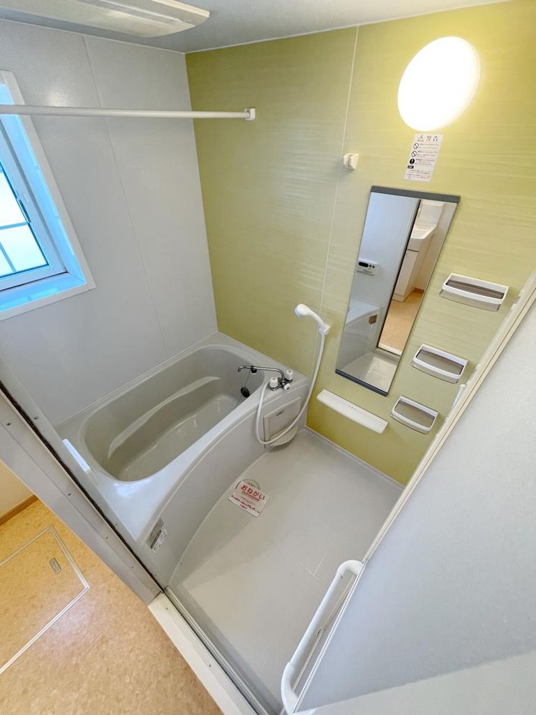 バス・シャワールーム　バス