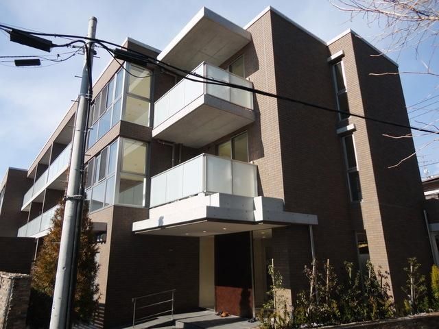 建物外観　タイル張りマンション