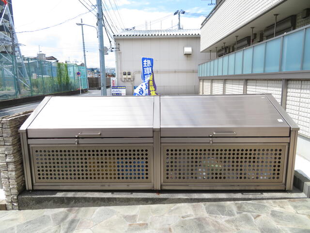 その他共有部分　ゴミストッカー