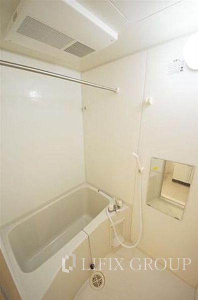 バス・シャワールーム　風呂