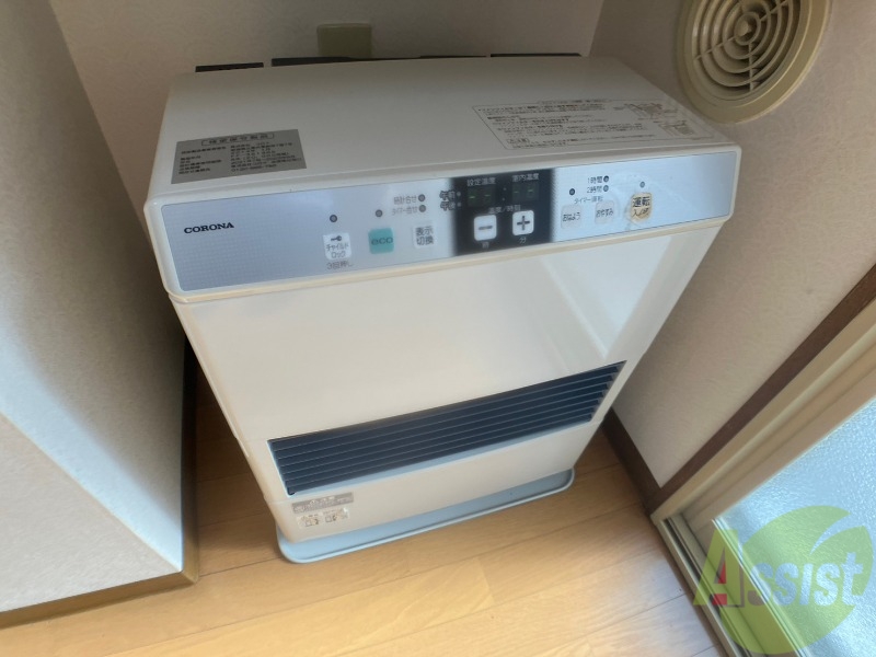 その他設備　灯油の給湯設備です。経済的で安心して使えますね。