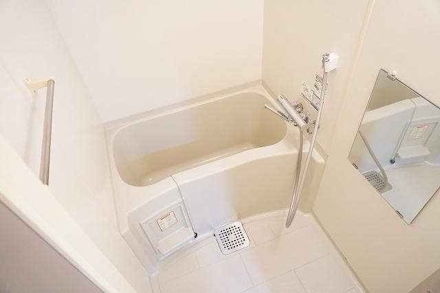 バス・シャワールーム　浴室