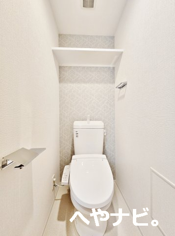 トイレ　※別号室写真です。
