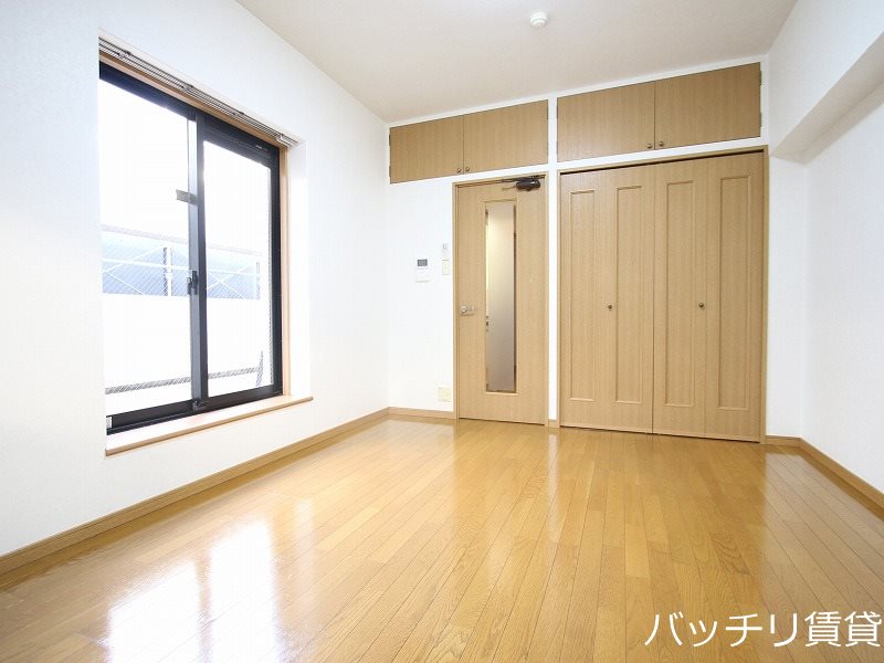 居室・リビング　※同マンション別部屋写真の為、現状優先。