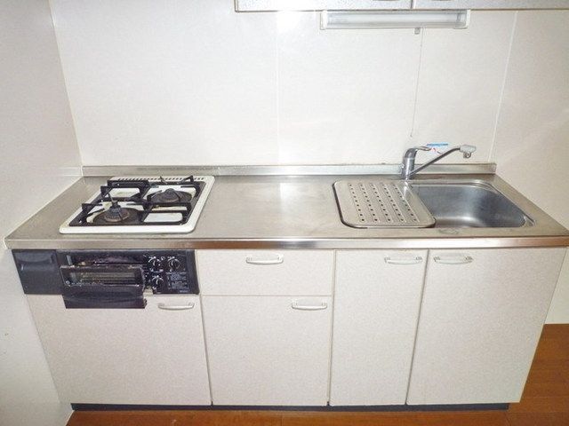 キッチン　★３口ガスシステムキッチン（グリル付き）★