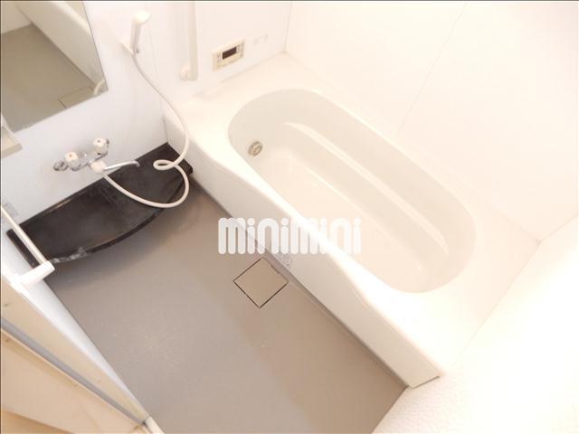 バス・シャワールーム　追い焚き機能付き