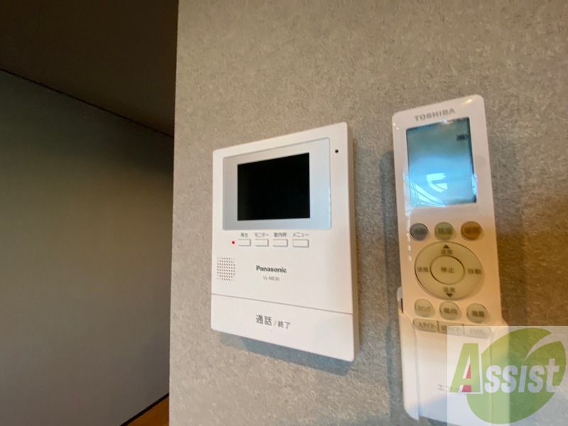セキュリティ　ＴＶモニター付インターホンです。来客者の顔が見えるので安心！