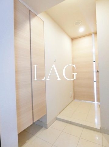 玄関　玄関です。