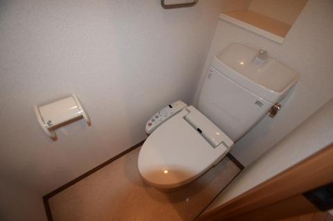 トイレ　トイレ