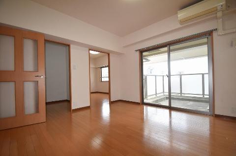 居室・リビング　リビング