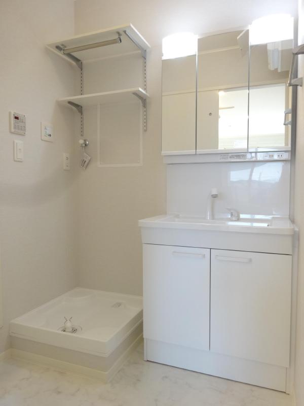 洗面設備　シャンプードレッサー