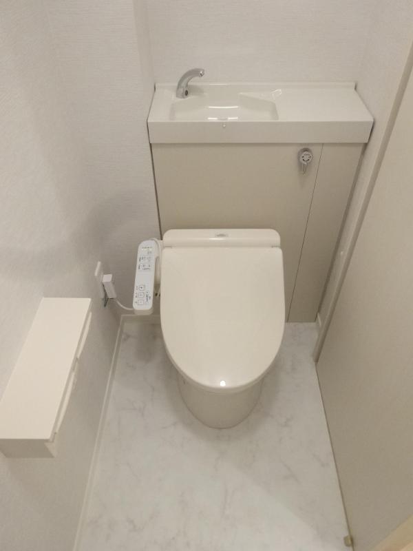 トイレ　トイレ