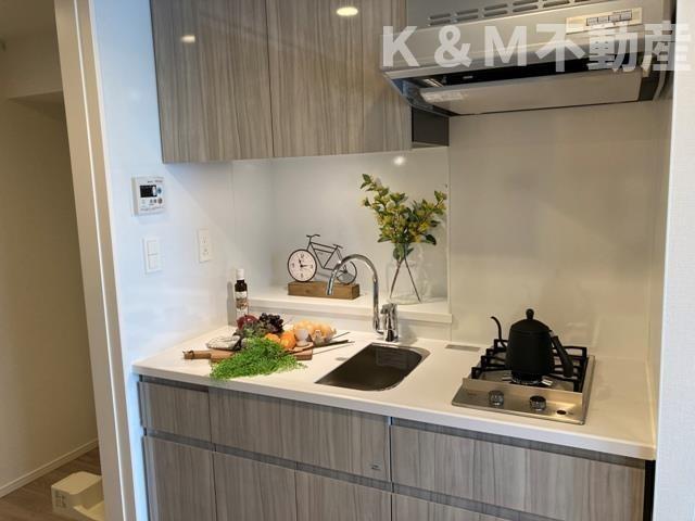 キッチン　コンパクトなキッチンで掃除もラクラク