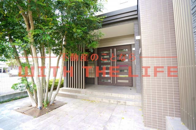 エントランス　毎日通るエントランスはこのようになっています