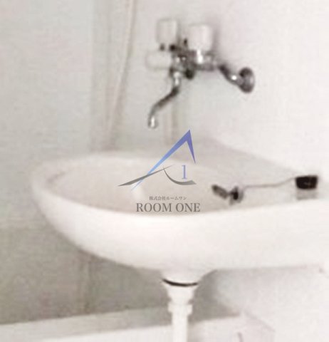 洗面設備　洗面台です。