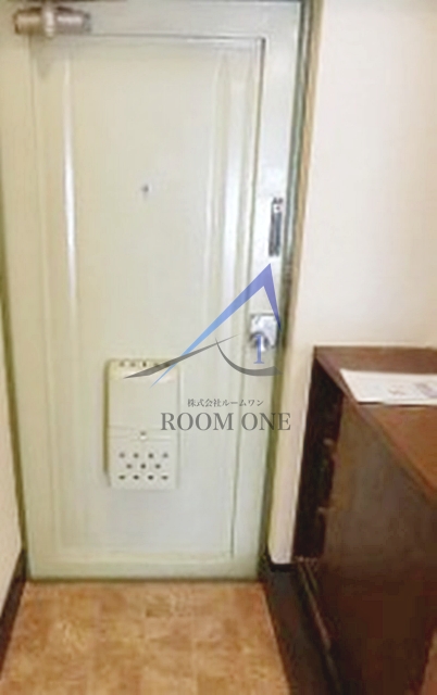 玄関　玄関です。