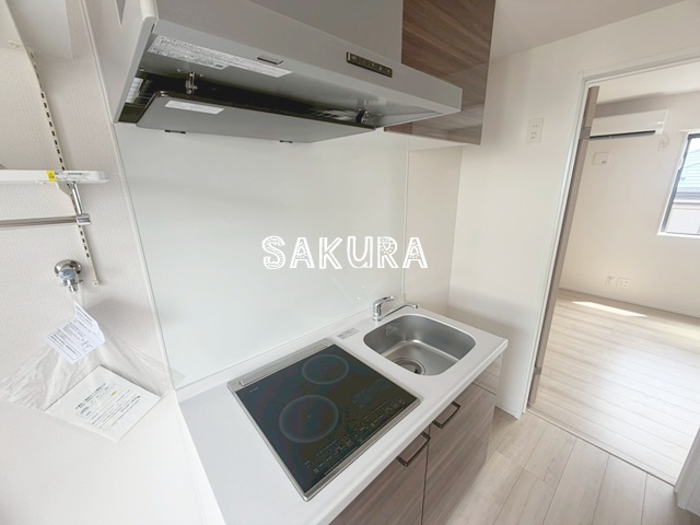 キッチン　お掃除しやすい人気のIHコンロ♪