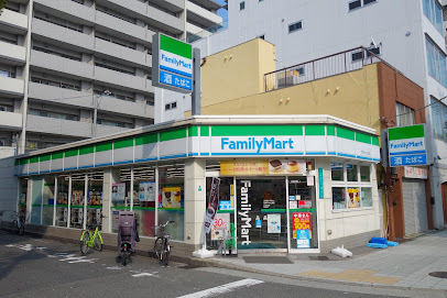 コンビニ　ファミリーマート市岡みなと通店（コンビニ）まで452m