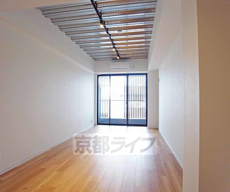 居室・リビング　きれいなお部屋です。