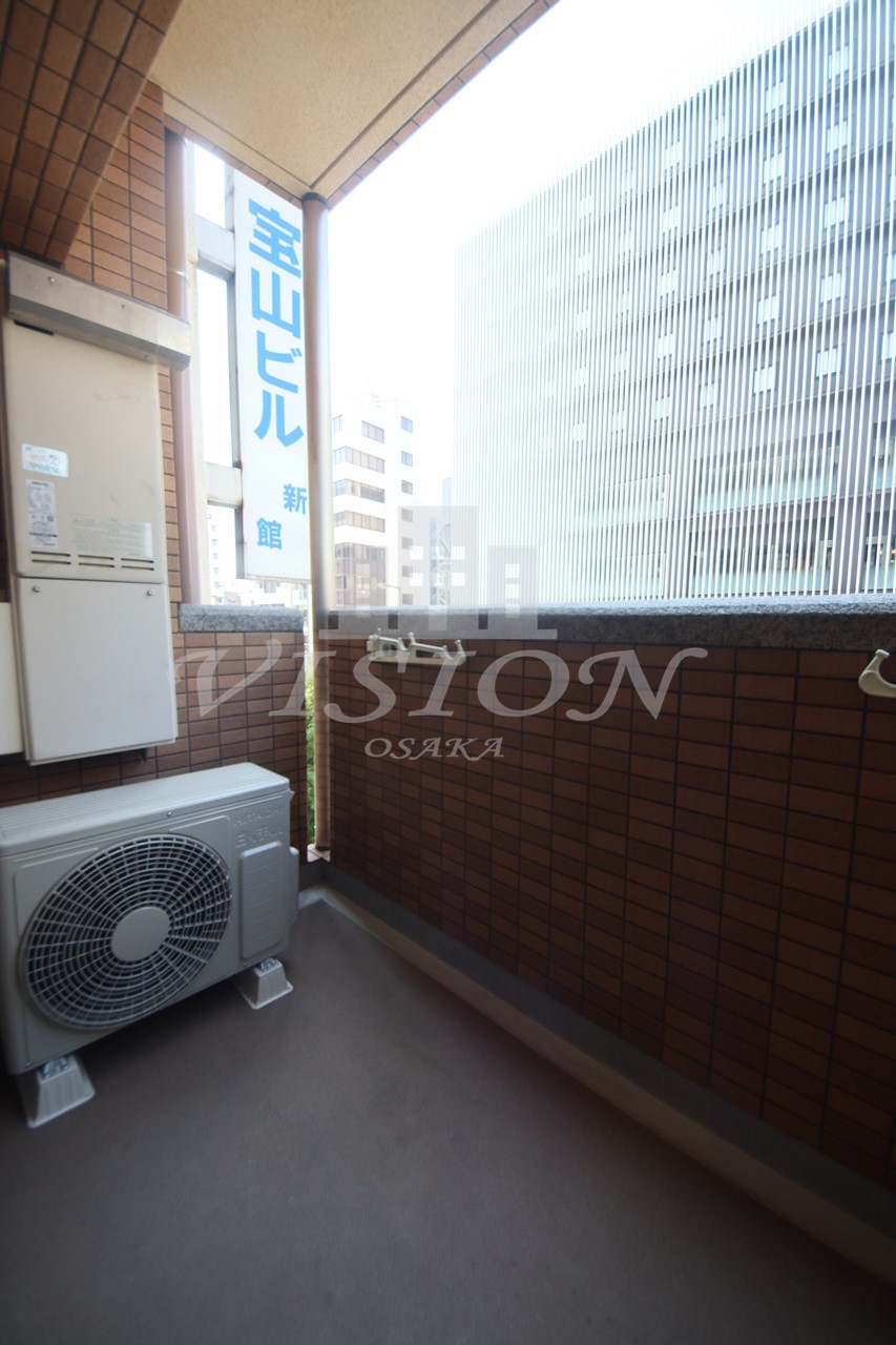 バルコニー　室内写真は別室のものです