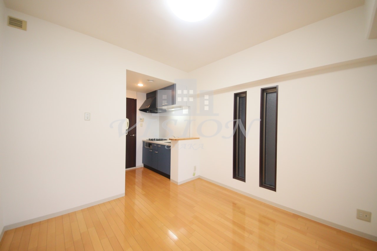 居室・リビング　室内写真は別室のものです