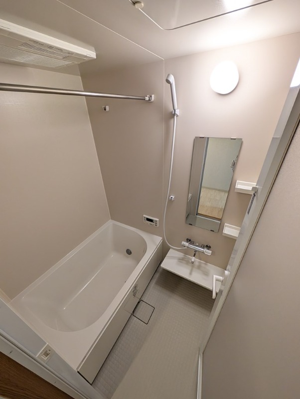 バス・シャワールーム