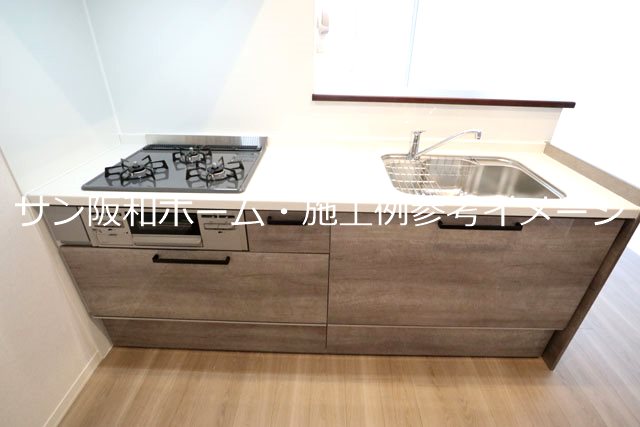 キッチン　同仕様。施工例参考イメージ。
