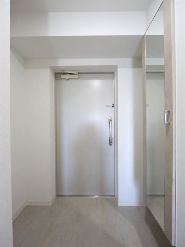 玄関　玄関　シューズボックス（収納充実してます）