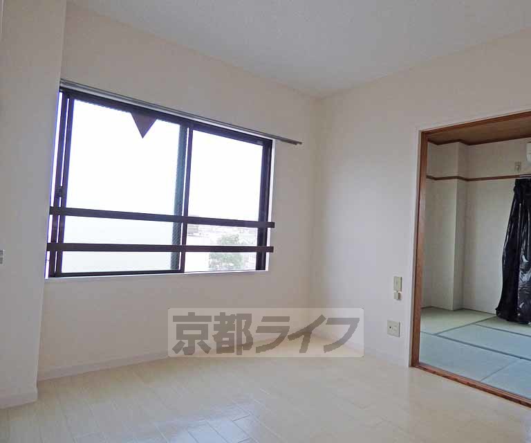 居室・リビング　きれいなお部屋です。