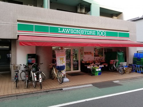 コンビニ　ローソンストア100（コンビニ）まで720m