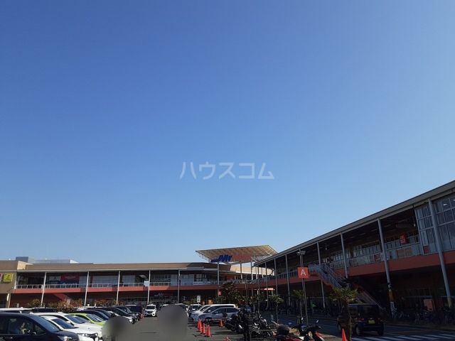 ショッピングセンター　ミスターマックス湘南藤沢店（ショッピングセンター）まで1097m