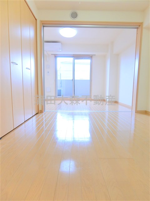 居室・リビング　DK6.4帖　ダイニングキッチン