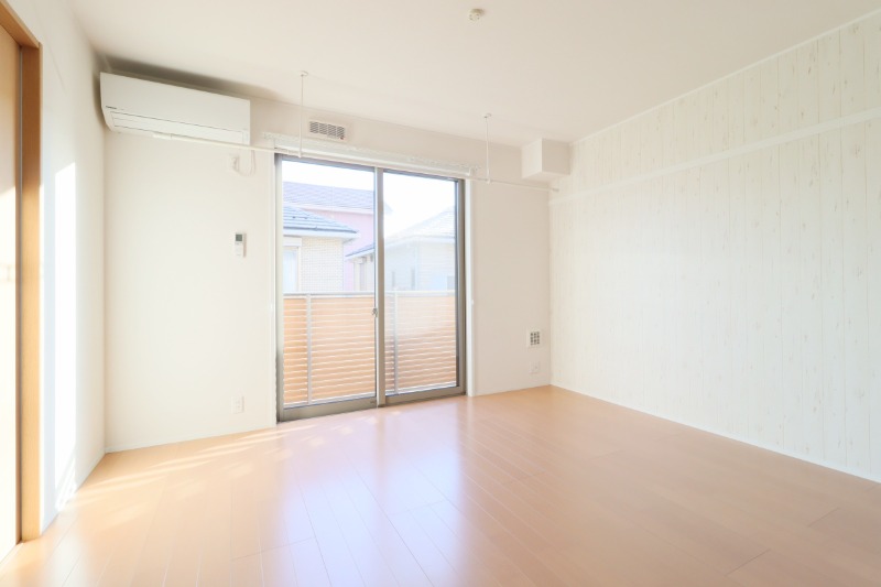 居室・リビング　図面と現状に相違がある場合には現状を優先