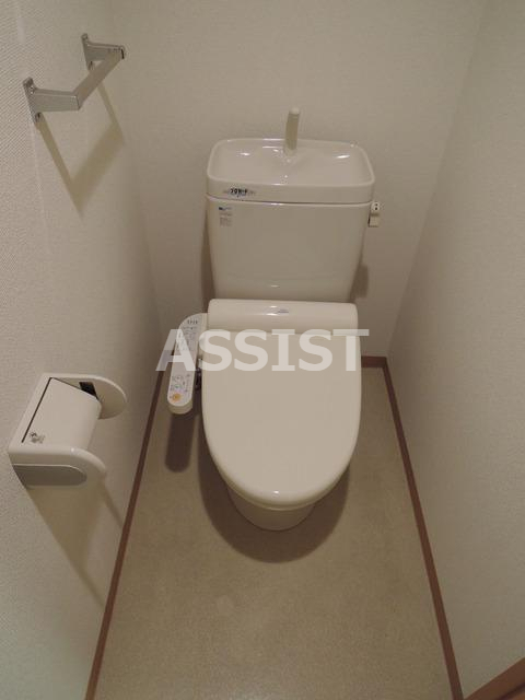 トイレ　別号室の参考写真です