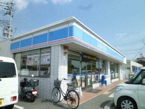 コンビニ　ローソン西二見店（コンビニ）まで187m