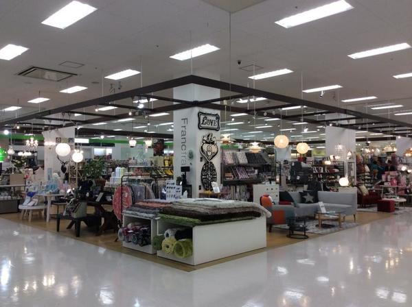 ホームセンター　Ｆｒａｎｃｆｒａｎｃｆｒａｎｃ明（ホームセンター）まで174m