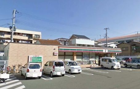 コンビニ　セブンイレブン西明石南町店（コンビニ）まで600m