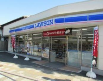コンビニ　ローソン 金沢八景駅前店（コンビニ）まで112m