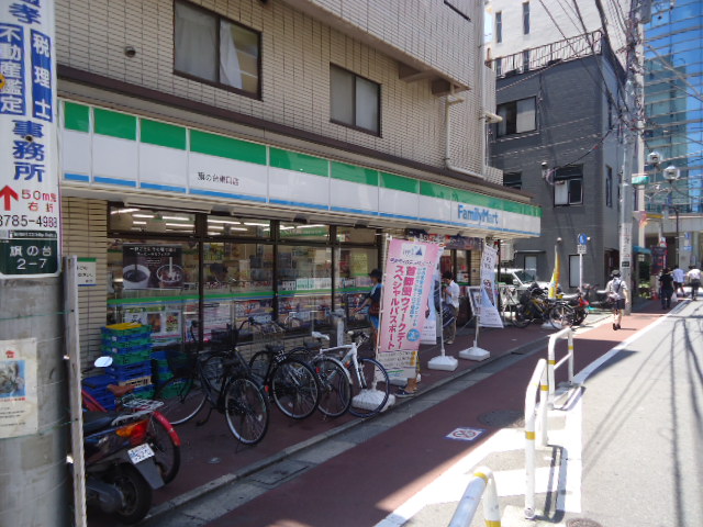 コンビニ　ファミリーマート（コンビニ）まで385m