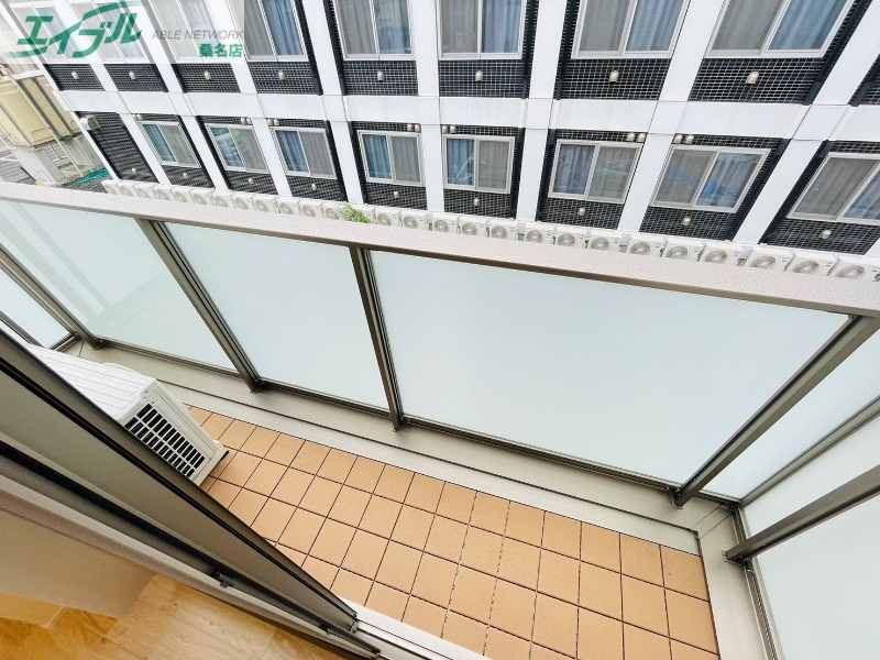 バルコニー　同物件別室写真