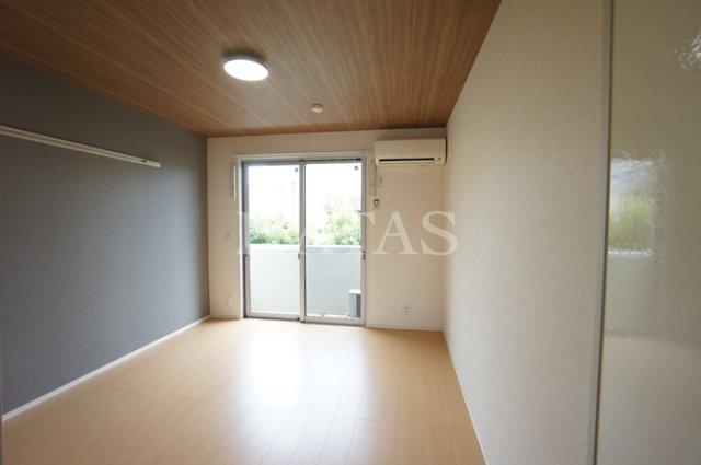 居室・リビング　同物件別部屋のお写真です※現況優先