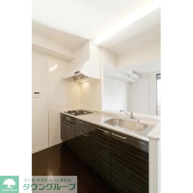 キッチン　※写真は同タイプ住戸です。