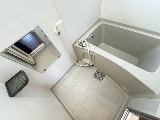 バス・シャワールーム　※別部屋の写真を使用しています。