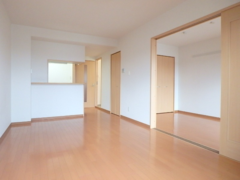 居室・リビング　図面と現状に相違がある場合には現状を優先